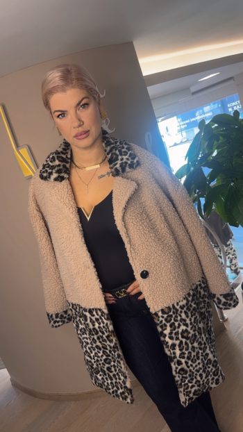 Jacket με Leopard λεπτομέρειες