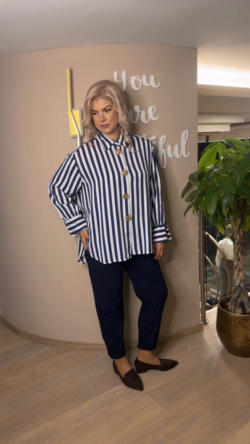 {"eId":"228906325560328","CameraPosition":1}