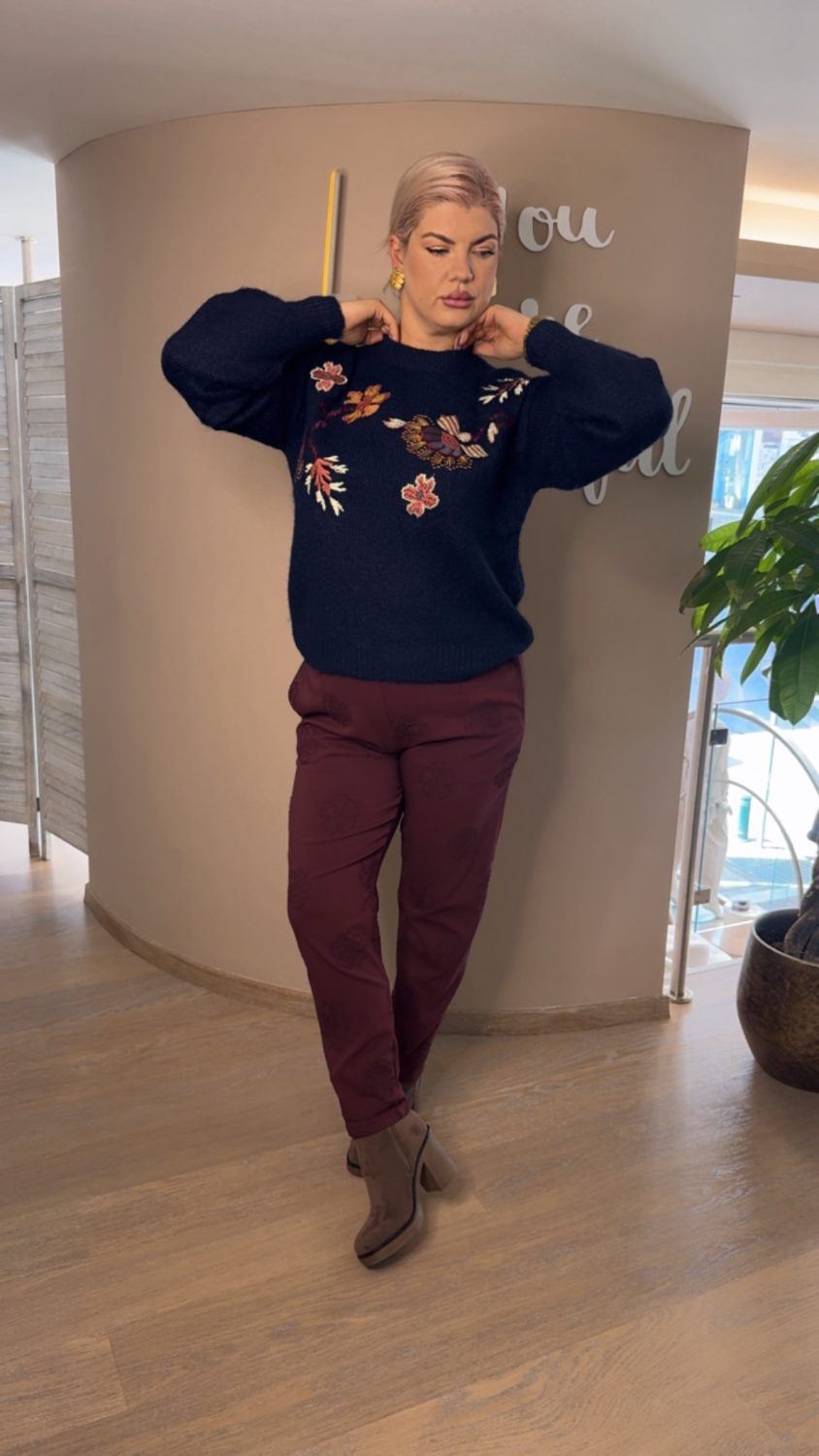 {"eId":"228906325560328","CameraPosition":1}