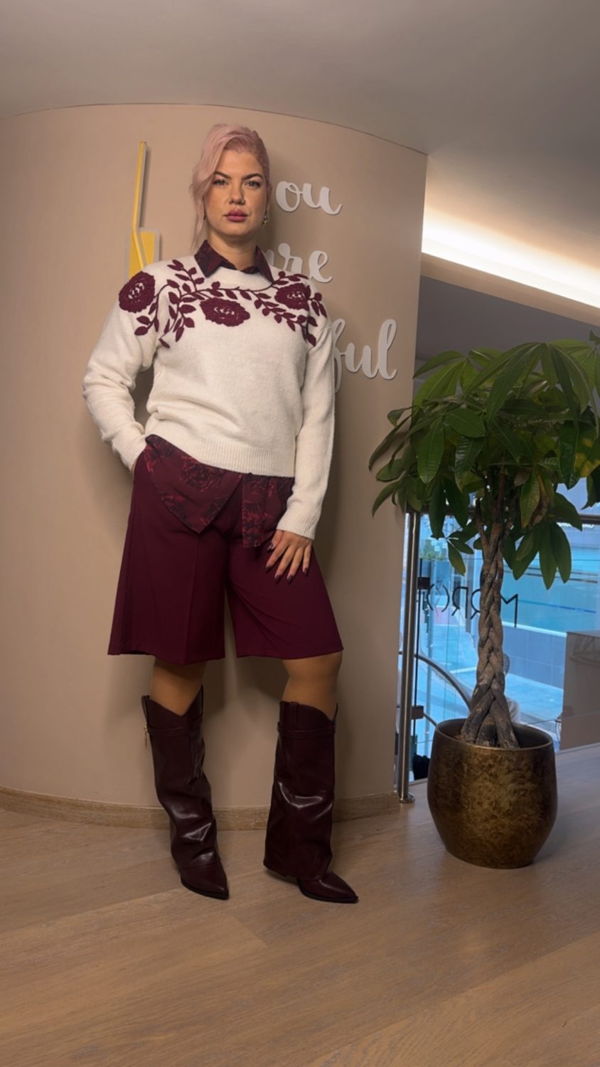 {"eId":"228906325560328","CameraPosition":1}