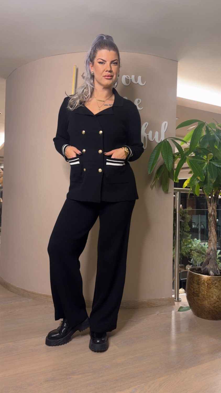 {"eId":"228906325560328","CameraPosition":1}